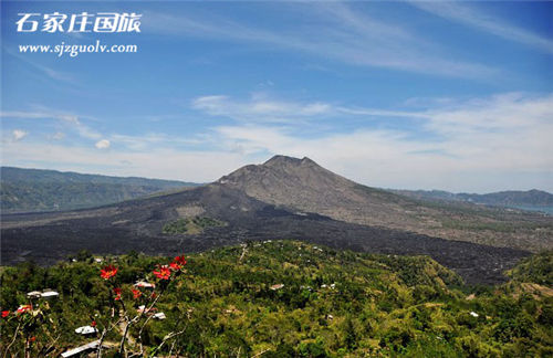 金塔马尼火山